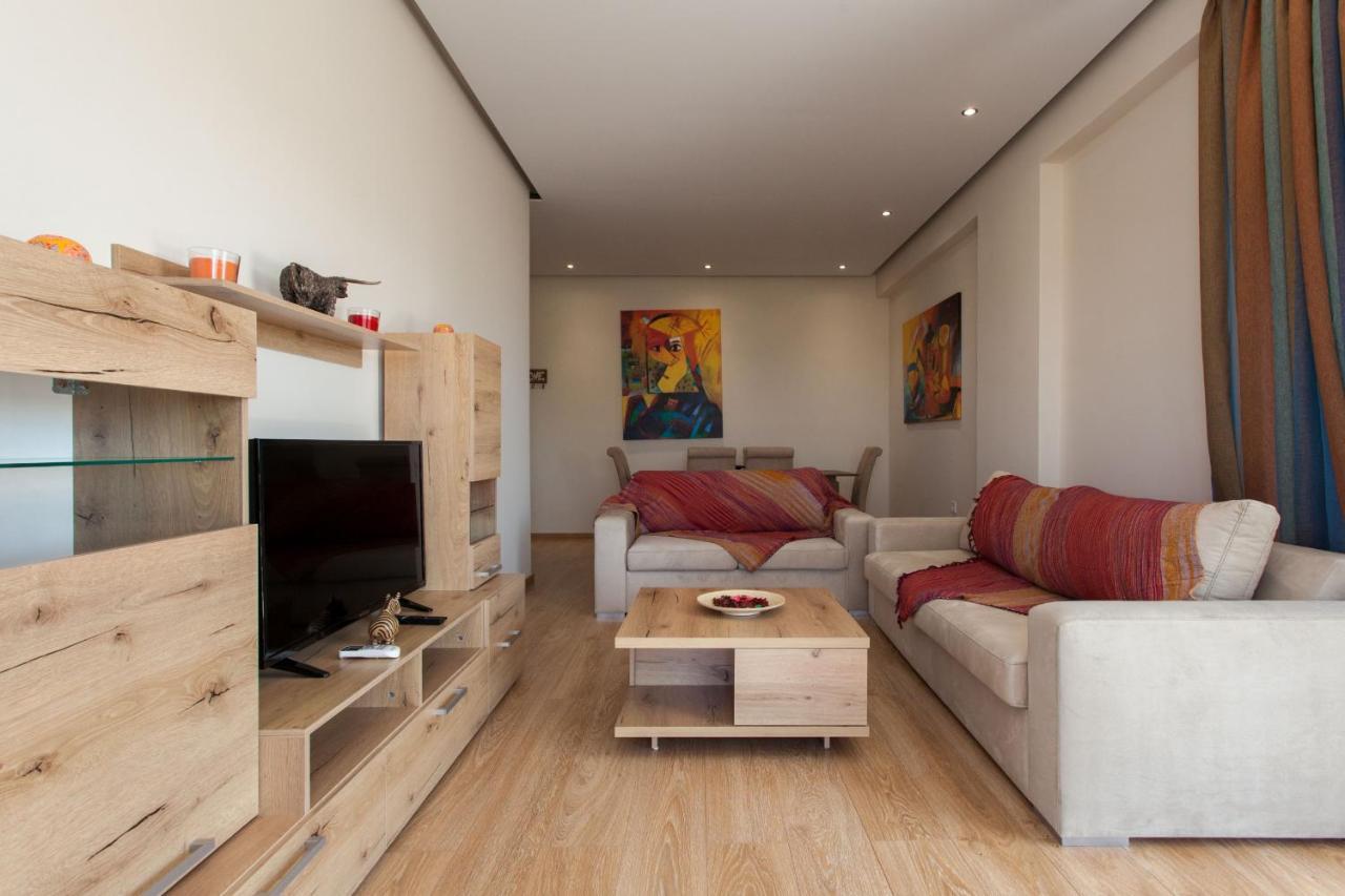 Modern Apt In Glyfada A Breath Away From The Sea - The View Athens Exterior photo